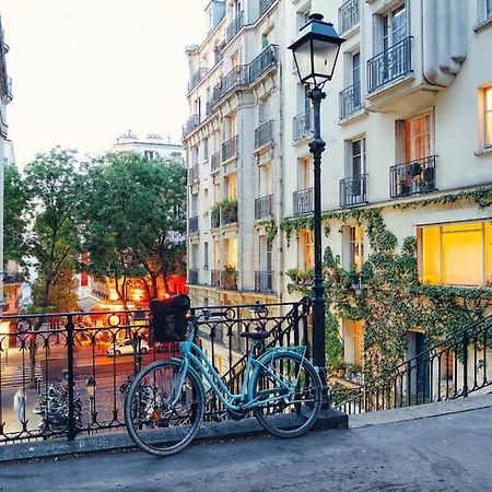 Relax In A Stylish Flat In Montmartre Paris Exterior foto