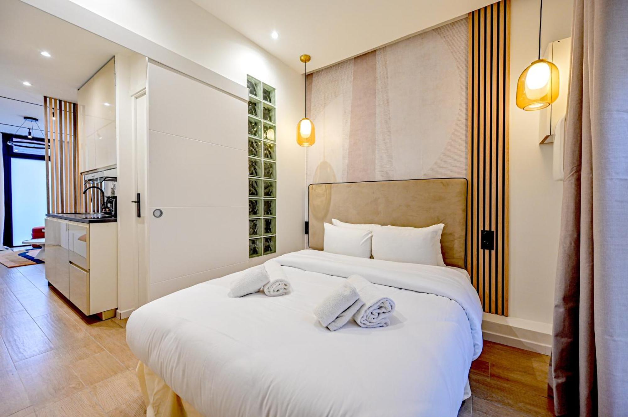Relax In A Stylish Flat In Montmartre Paris Exterior foto