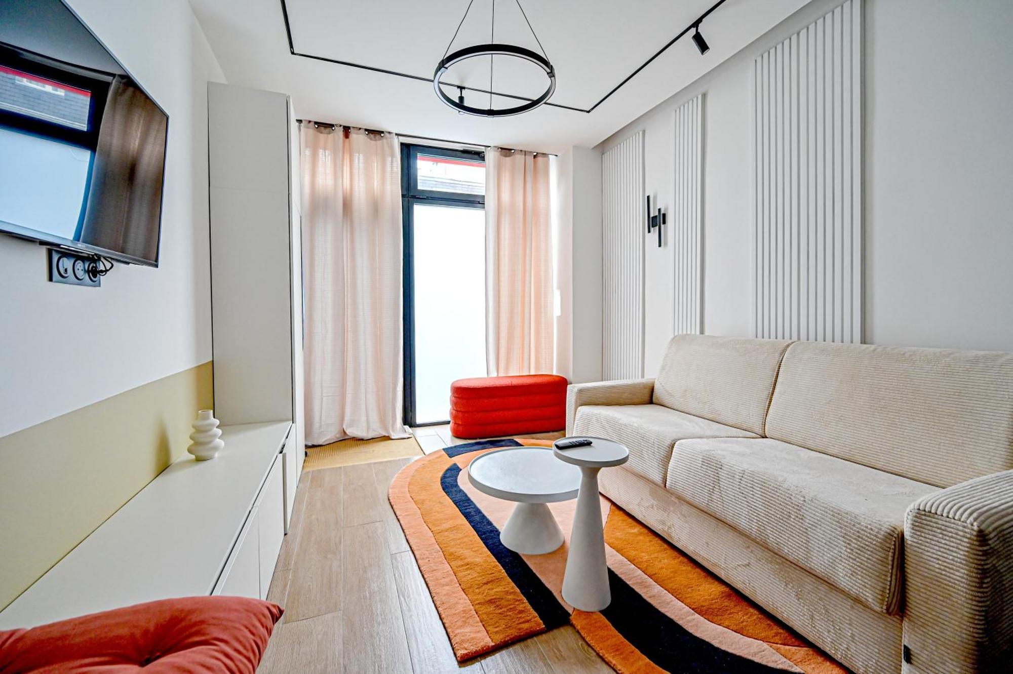 Relax In A Stylish Flat In Montmartre Paris Exterior foto